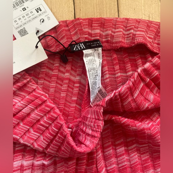 BNWT ZARA Ribbed High Rise Flare Pant, stretch, pull-on - Picture 4 of 7